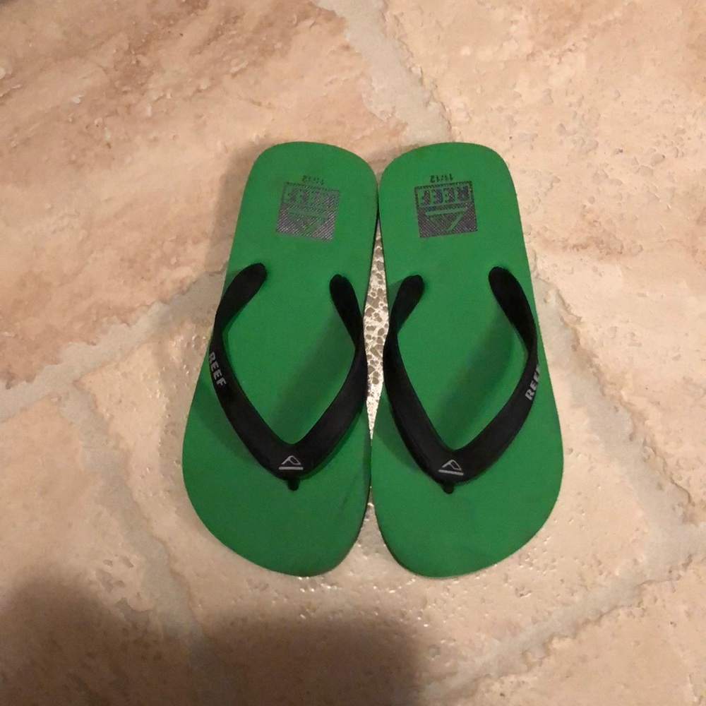 Little Boys REEF Flip Flops - Like New Condition!!